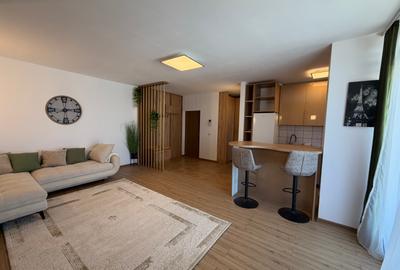 Apartament cu 2 camere semidecomandat în Aradului