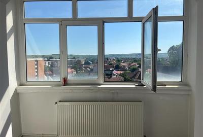Lugoj, Apartament 3 Cam., 84 Mp., Semidecomandat, et.6, Central Blocul Postei - 30