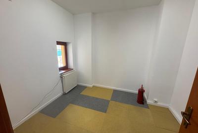Inchiriere vila 12 camere S+P+1+M Cotroceni metrou ideal birouri - 24