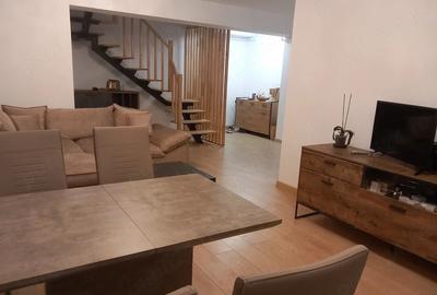 Apartament cu 3 camere decomandat, mobilat în Drumul Taberei