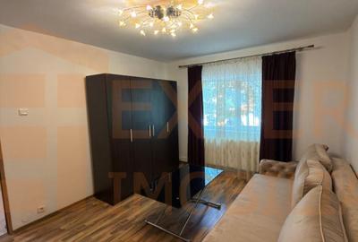 Apartament 4 camere de închiriat în zona Inel I, termen lung - 4