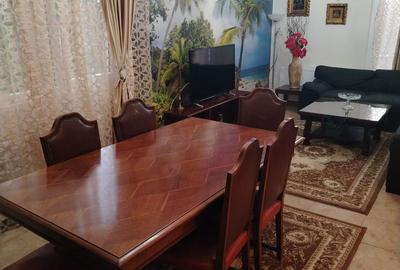 Casă individuală cu 6 camere în Balotești
