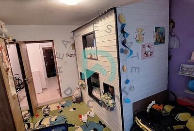 Apartament 3 camere de vanzare, mobilat si utilat - str. Pictor Nicolae Brana, S - 8