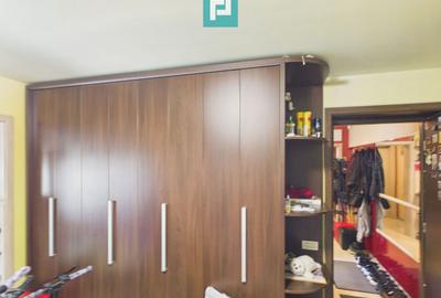 Apartament 3 camere, 2băi, complet mobilat Complex - 4