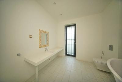 VILA CU PISCINA - ZONA PIPERA | IANCU NICOLAE -  6 CAMERE - 18