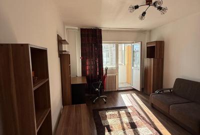 Apartament cu 2 camere decomandat în Tineretului