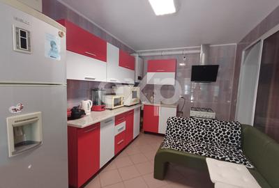 Apartament cu 2 camere semidecomandat, mobilat în Prelungirea Craiovei