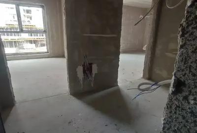 Apartament cu 2 camere decomandat în Theodor Pallady