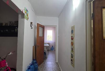 Piata Delfinului/soseaua Pantelimon,stradal - 2
