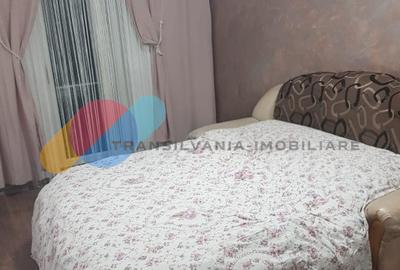 Apartament cu 2 camere semidecomandat, mobilat în Iris