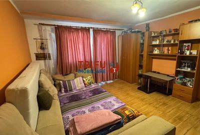 Apartament cu 2 camere circular în Cetate