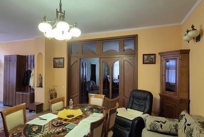 Casa singur in curte Ultracentral - str. Rodnei - 8