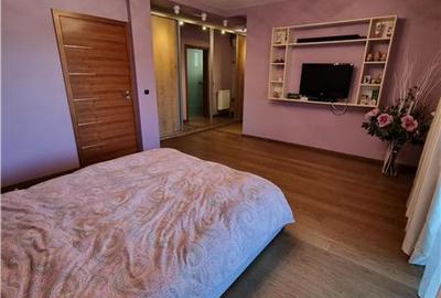 Casa-Vila Deosebita Central S+P+1+M  str 1 Decembrie Alexandria - 15