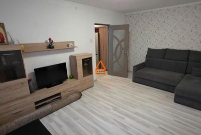 Apartament cu 2 camere nedecomandat în Podu Roș