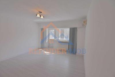 Apartament cu 2 camere decomandat în Decebal