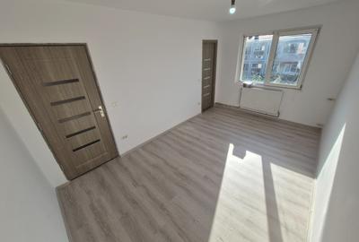 3Cam--Sagului-7 Min de Spital Judetean--Renovat--Centrala-2 Bai-58 MP-83.900 Eur - 1