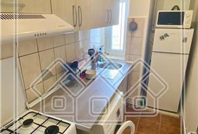 Ap. de vanzare - 2 camere si balcon - zona Cedonia - 16