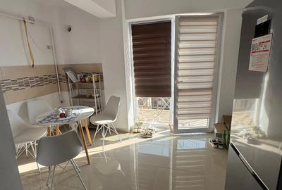 Apartament cu 2 camere decomandat în Valea Lupului