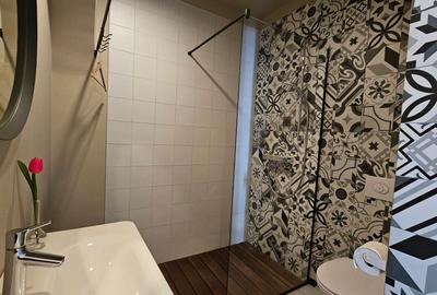 Apartament spectaculos de închiriat 4 camere 4 băi Centrul Istoric - 17