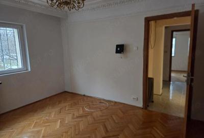 Spatiu de Birouri Cotroceni 3 camere nemobilat situat la PARTER - 6