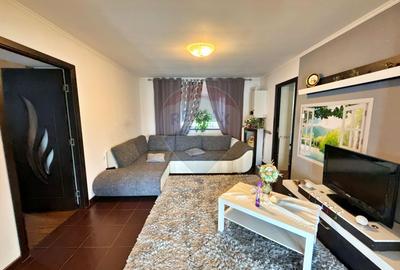 Casă mobilată și utilată, renovată complet, teren 1.410 mp - 8