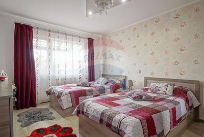 Comision 0%! Casa spațioasă Râșnov, zona case, str. Heliade Rădulescu - 21