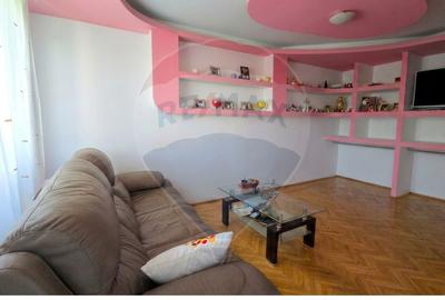 Vânzare Apartament 2 camere Sebastian - 1