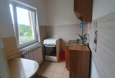 Garsonieră decomandată în Zorilor