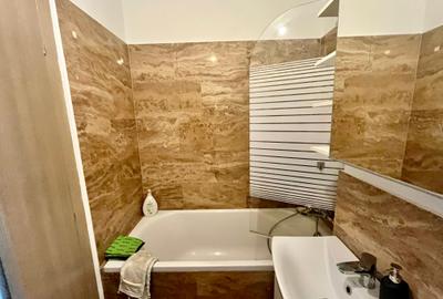 Apartament de vanzare, 3 camere, decomandat, 52 mp, Nicolina - 15