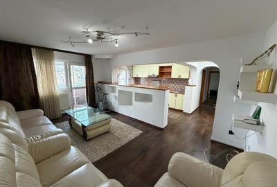 Apartament cu 3 camere circular, mobilat în Central