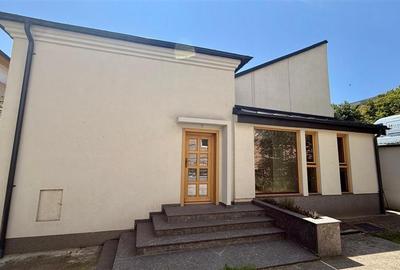 Casa de vanzare in centru - 3