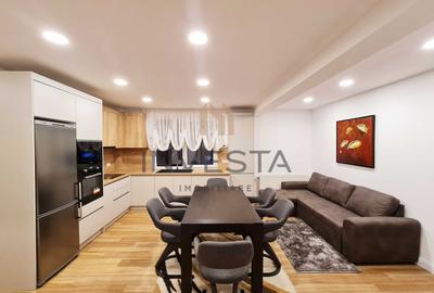 Apartament cu 4 camere semidecomandat, mobilat în Zorilor