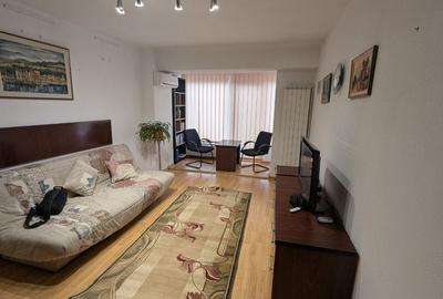 De inchiriat apartament cu 3 camere, Mazepa 1 la BR-uri, etaj 1, 550 euro - 1