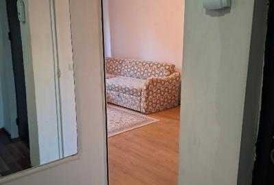 Apartament cu 2 camere decomandat în Dacia