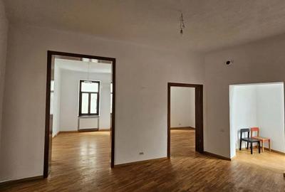 Spațiu de birouri premium de închiriat | 159 mp | Piața Romană Mendeleev - 4