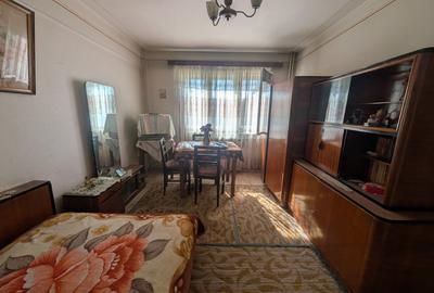 Apartament ultracentral etaj 2 - 3