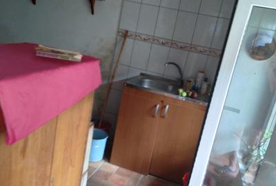Casa in Zarnesti, constructie din caramida D+P si anexa, teren 569 mp - 14