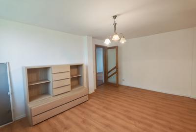 Apartament 3 camere decomandate Razboieni - 11