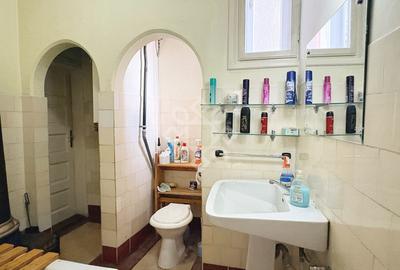 Casa de vanzare ultracentral in Oradea, strada Postavarului - 13