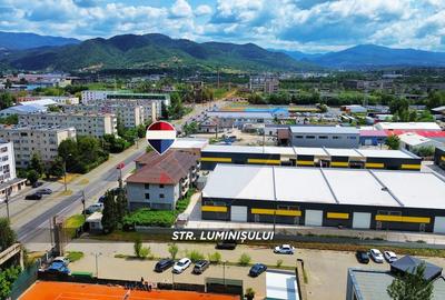 Birou, de 1,200 mp, în Exterior Nord