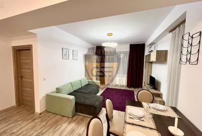 Apartament cu 3 camere decomandat, mobilat în Mamaia