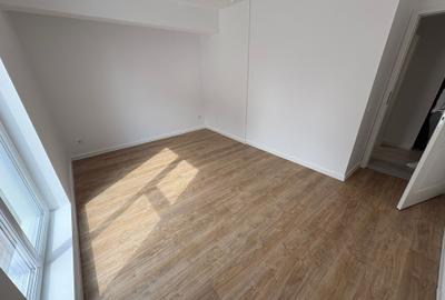 MUTARE RAPIDA!! Apartament 2 camere decomandat, Metrou 1 Decembrie - 5