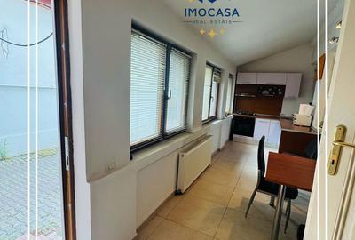 Apartament cu 3 camere circular, mobilat în Central