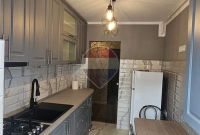 Apartament 2 camere – renovat complet, etaj 1, cu boxă și balcon - 1