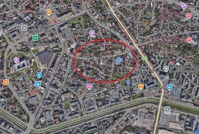 Birou, de 2,500 mp, în Central