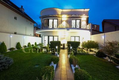 Vilă de vânzare în Brașov | 427 mp | 4 dormitoare | S+P+E - 1