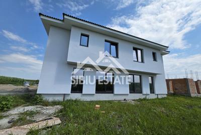 Duplex nou in Sura Mica, 4 camere, 3 bai - 2