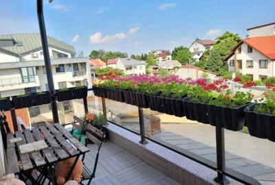 Apartament cu 4 camere, mobilat în Bucureștii Noi
