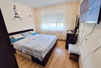Apartament 3 camere semidecomandat  zona MIilcov - 9