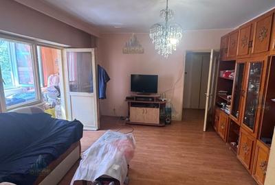Apartament 3 camere de vânzare – Zona Centrală - 1